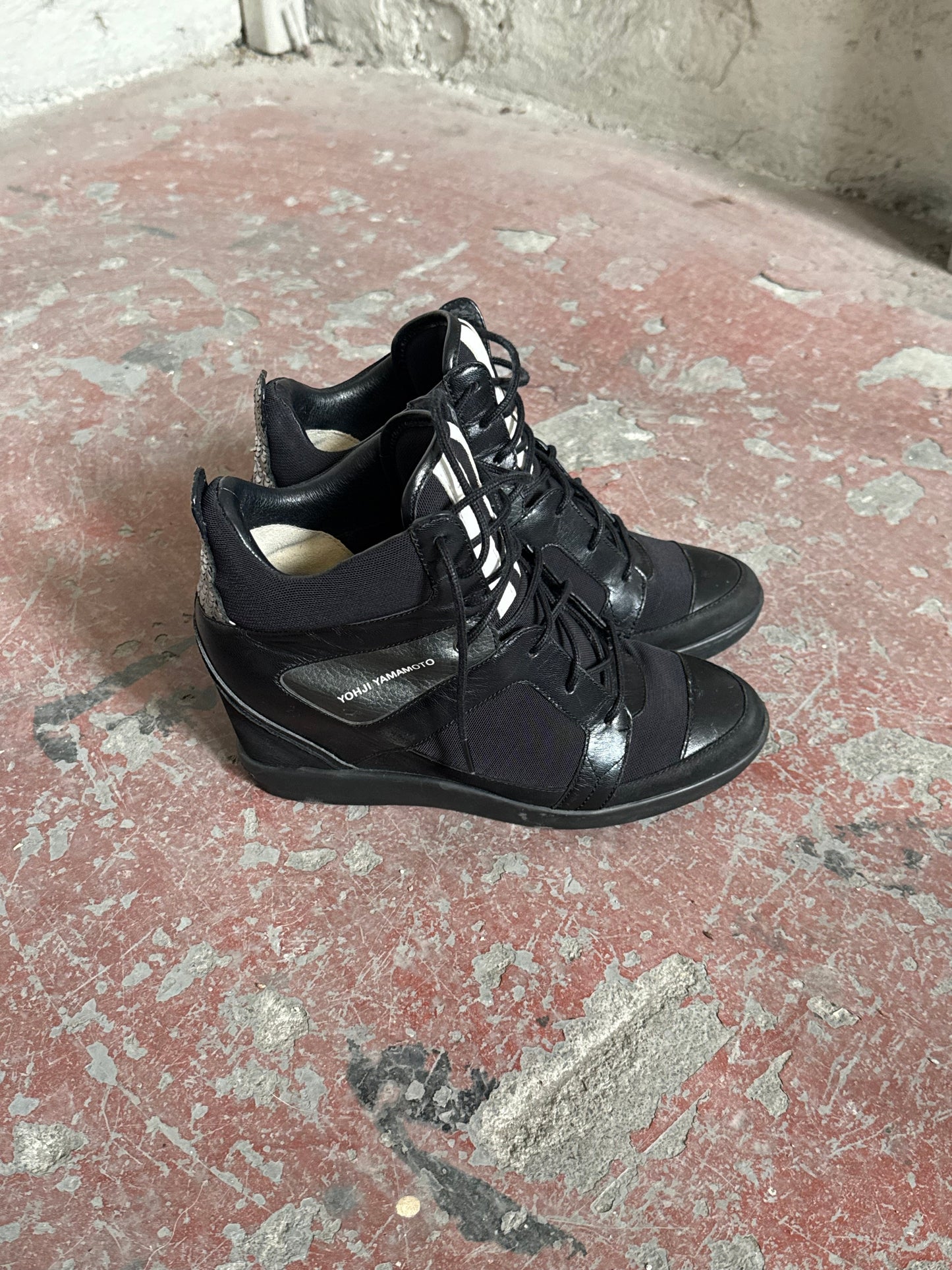 Y-3