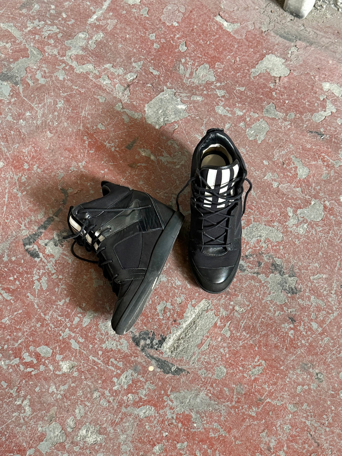 Y-3